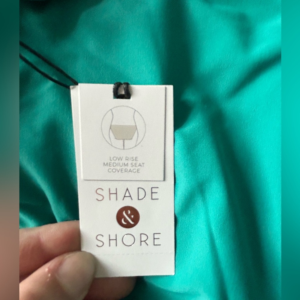 NWT Shade & Shore Ring Detail Underwire Bikini Top and Bottom Size 17-18 - Picture 9 of 10